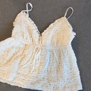 Cropped sear sucker top